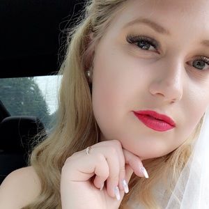 Meet your Posher, Trisha